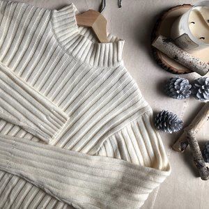 Cream Ribbed Mockneck Sweater | 1990s Neutral Knit
